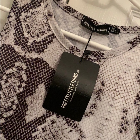 Dress - Picture 2 of 4